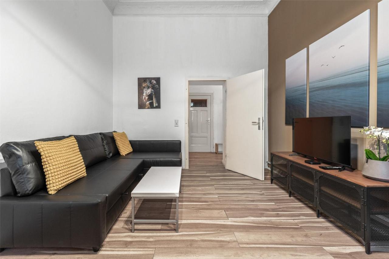Holiday 33 Apartment K Next To Alexanderplatz Берлин Екстериор снимка