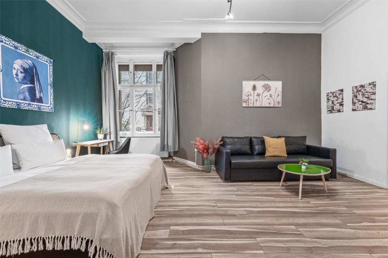 Holiday 33 Apartment K Next To Alexanderplatz Берлин Екстериор снимка
