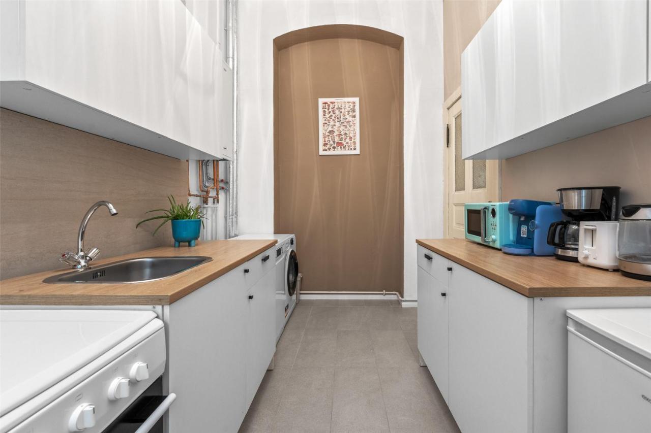 Holiday 33 Apartment K Next To Alexanderplatz Берлин Екстериор снимка